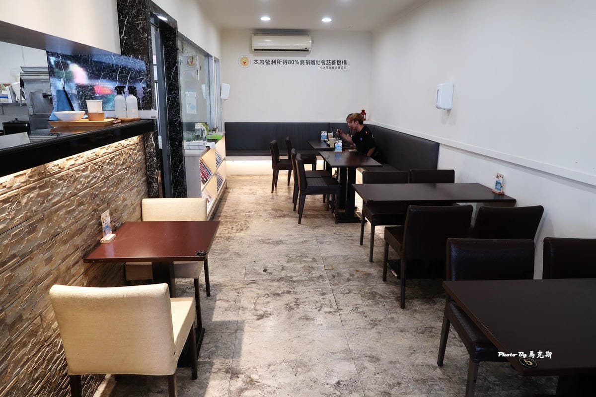 IMG_1733_調整大小.jpg IMG_1733_調整大小.jpg