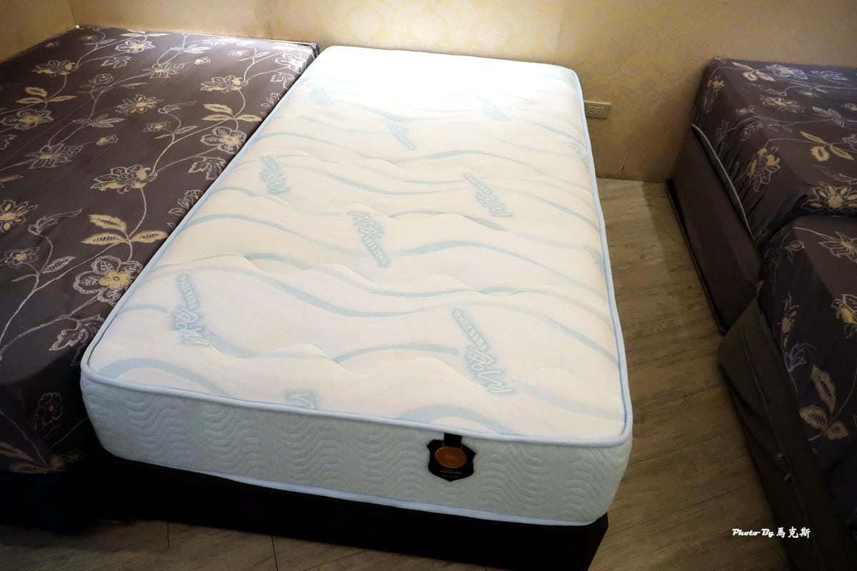 IMG_1355_調整大小 (2).jpg IMG_1355_調整大小 (2).jpg