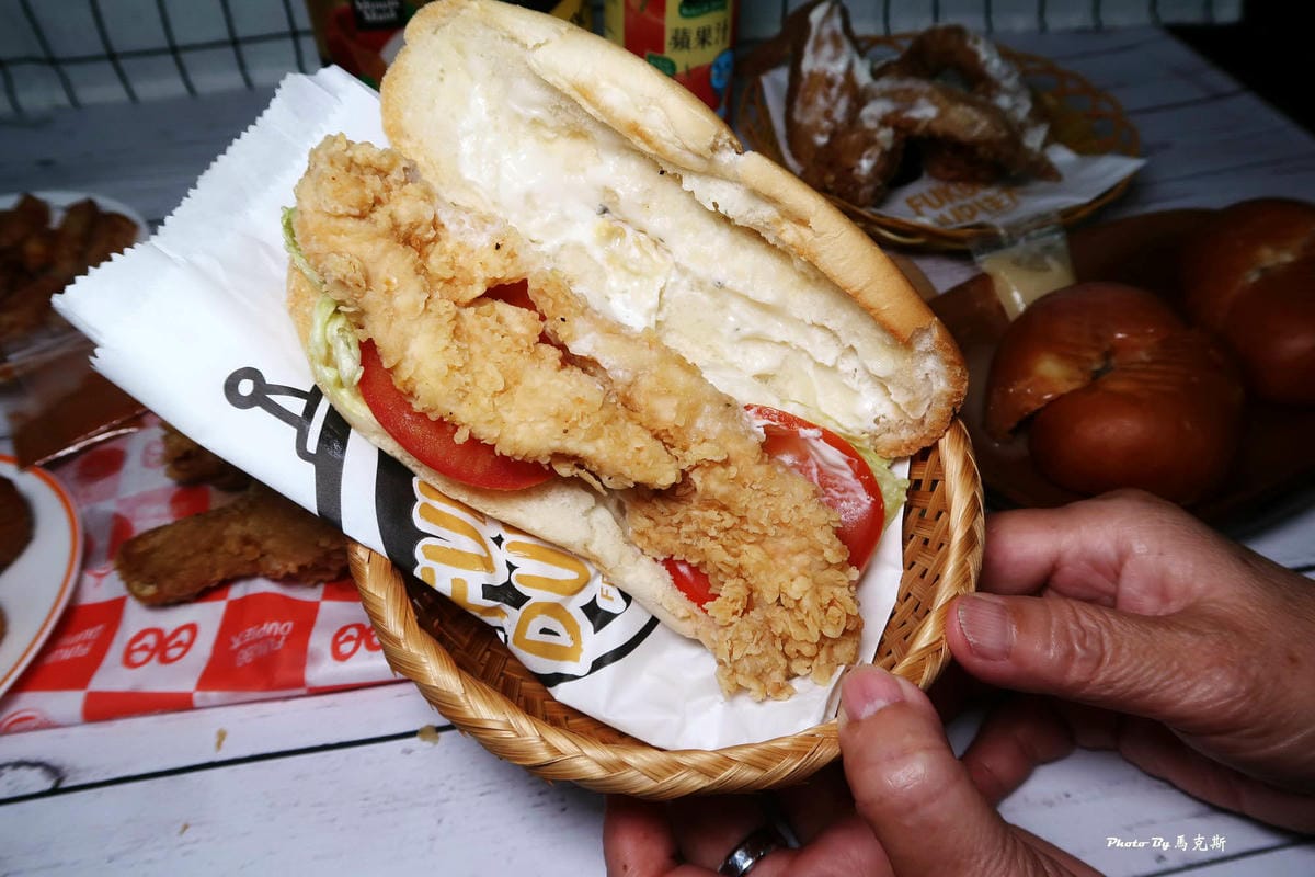 IMG_6776_調整大小 (2).jpg IMG_6776_調整大小 (2).jpg