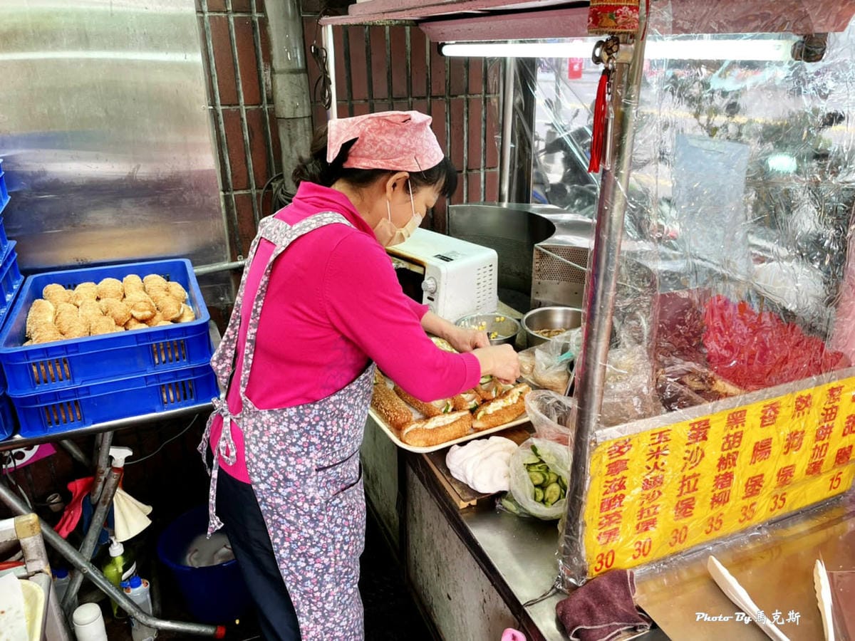 【台中東區美食推薦】妙妙甜甜圈|隱藏在巷弄的手工老味道 必吃 【台中東區美食推薦】妙妙甜甜圈|隱藏在巷弄的手工老味道 必吃