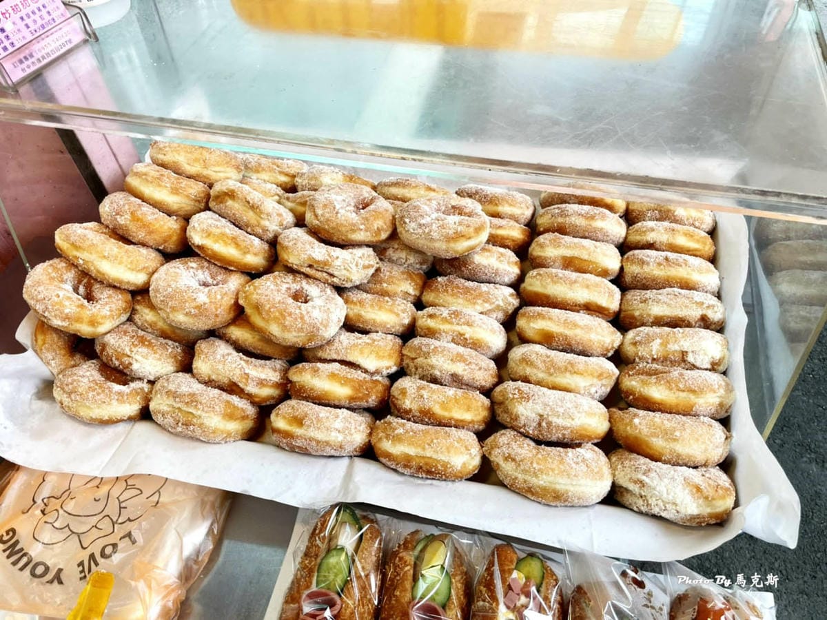 【台中東區美食推薦】妙妙甜甜圈|隱藏在巷弄的手工老味道 必吃 【台中東區美食推薦】妙妙甜甜圈|隱藏在巷弄的手工老味道 必吃