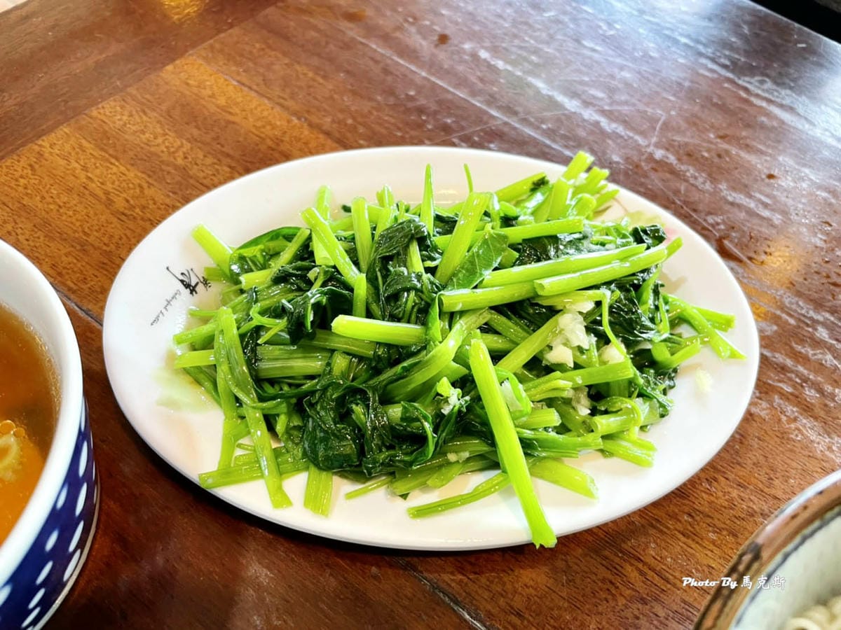 IMG_2680_調整大小 (2).jpg IMG_2680_調整大小 (2).jpg