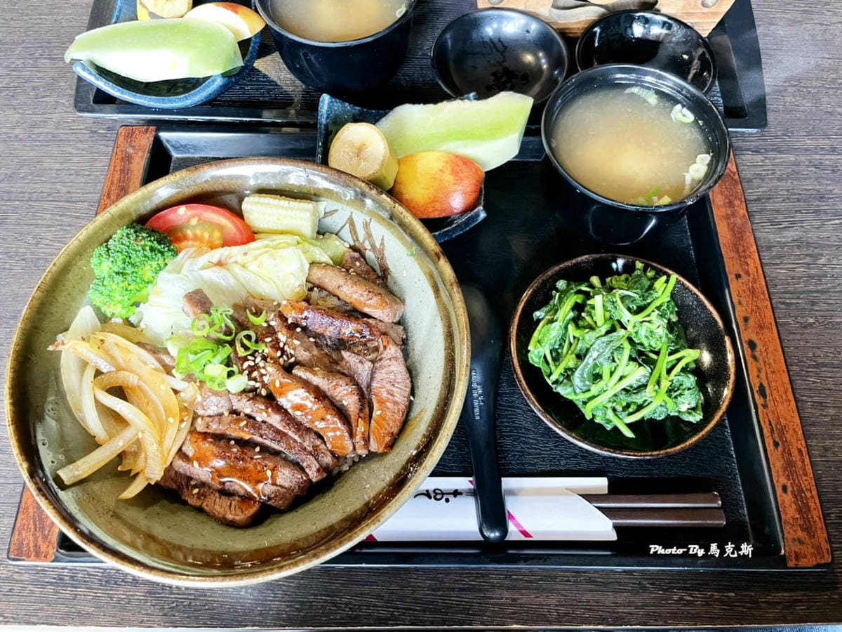 IMG_5585_調整大小.jpg IMG_5585_調整大小.jpg