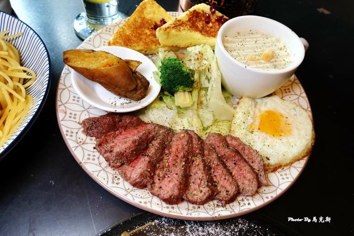 IMG_9983_調整大小.jpg IMG_9983_調整大小.jpg