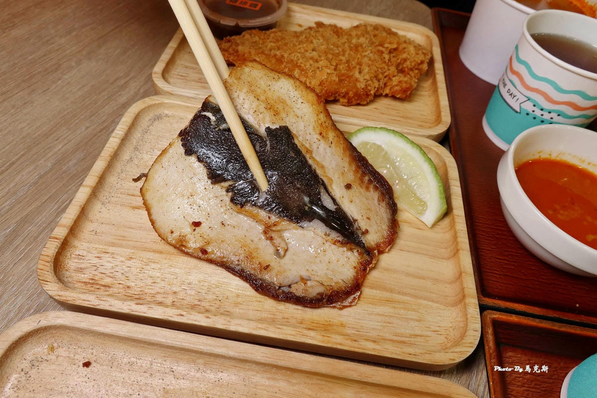 IMG_2284_調整大小 (2).jpg IMG_2284_調整大小 (2).jpg