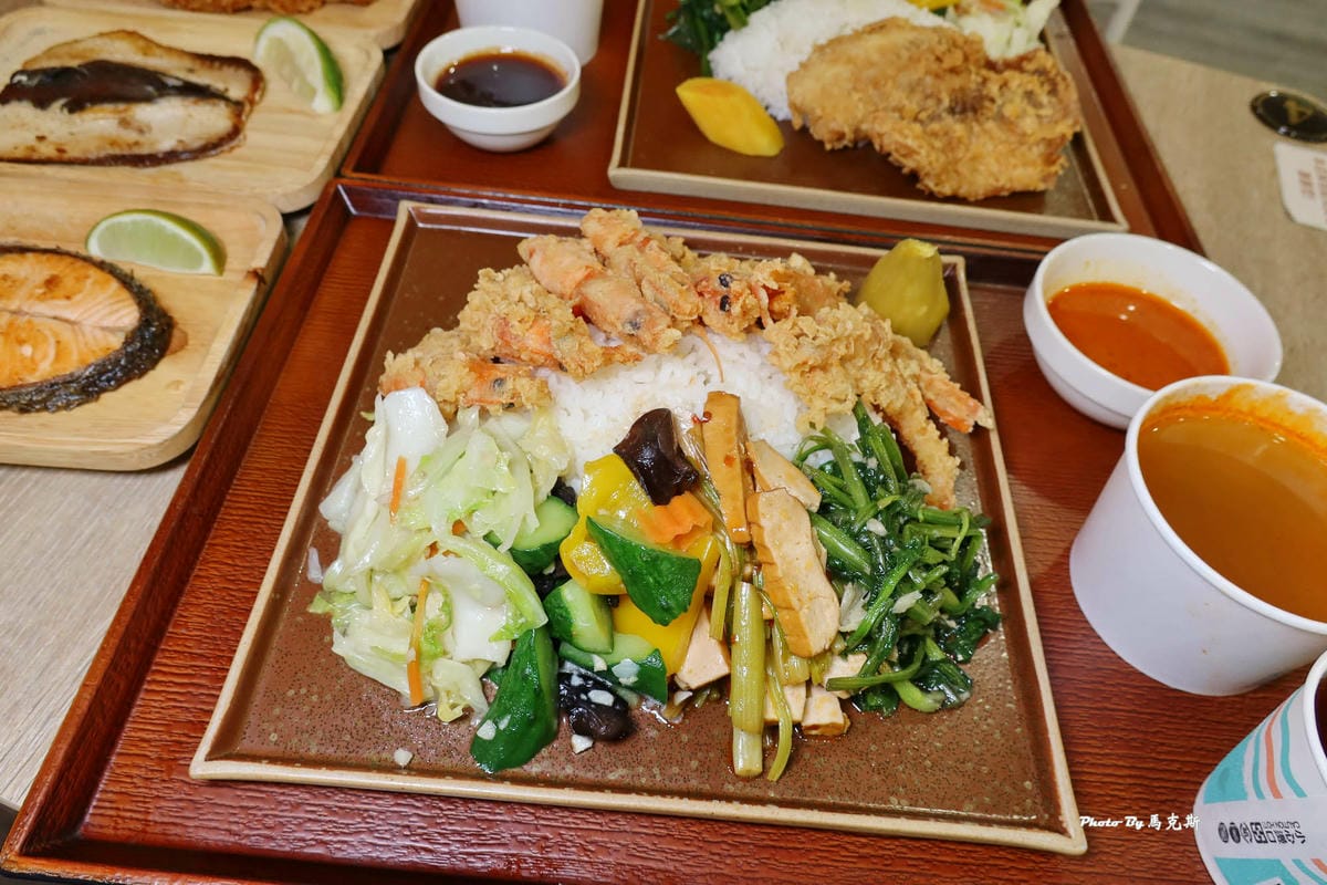 IMG_2251_調整大小 (2).jpg IMG_2251_調整大小 (2).jpg