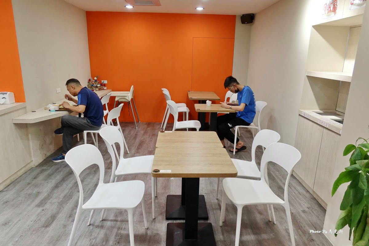 IMG_2220_調整大小.jpg IMG_2220_調整大小.jpg