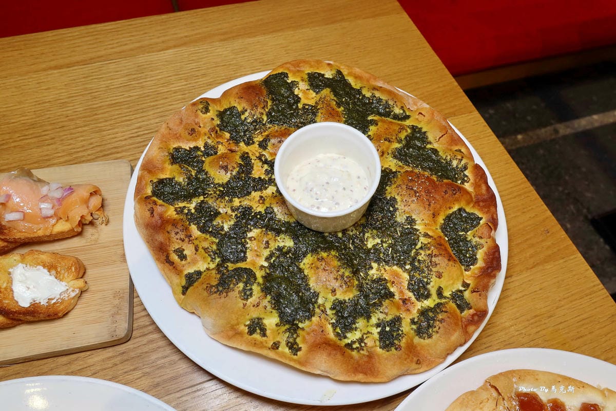 IMG_2870_調整大小 (2).jpg IMG_2870_調整大小 (2).jpg