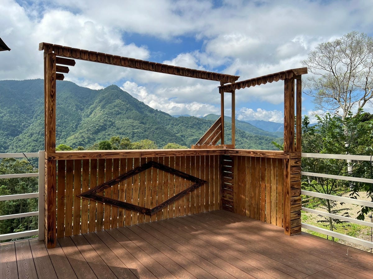 梅后祕境咖啡廳-梅后蔓瀑布|新竹五峰景點推薦:新竹祕境景觀咖 梅后祕境咖啡廳-梅后蔓瀑布|新竹五峰景點推薦:新竹祕境景觀咖