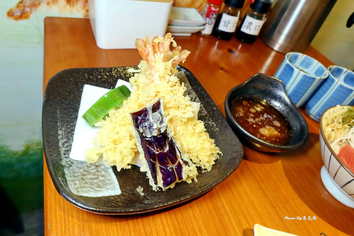 IMG_2015_調整大小 (2).jpg IMG_2015_調整大小 (2).jpg