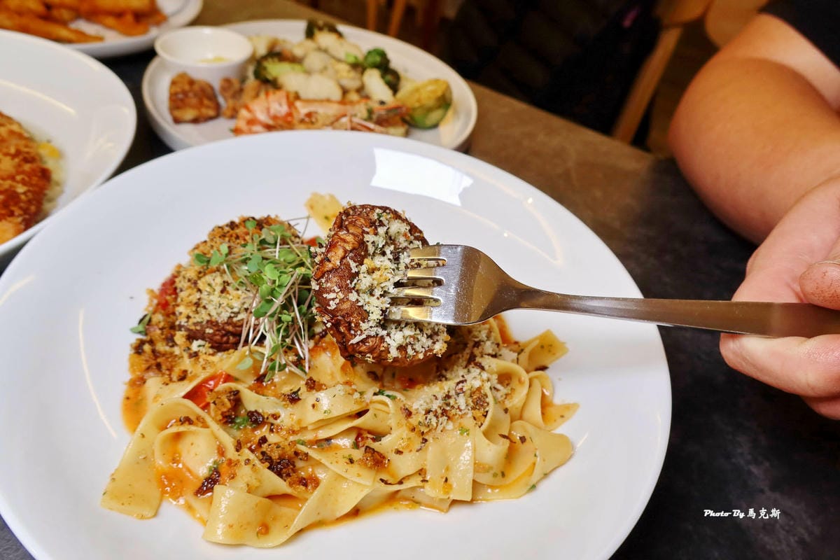 IMG_2988_調整大小.jpg IMG_2988_調整大小.jpg