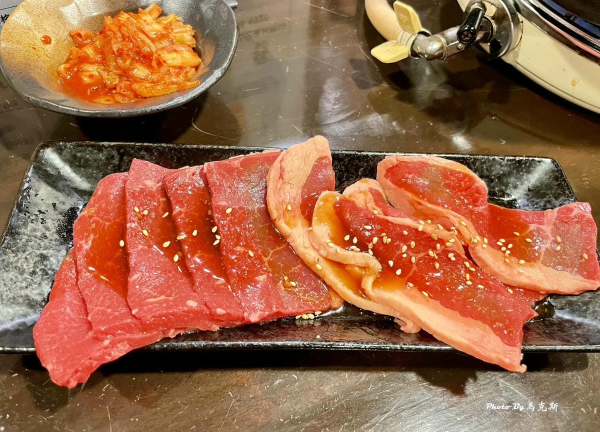 IMG_2747_調整大小無骨牛小排.jpg IMG_2747_調整大小無骨牛小排.jpg