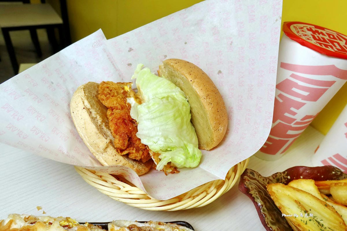 IMG_8384_調整大小 (2).jpg IMG_8384_調整大小 (2).jpg