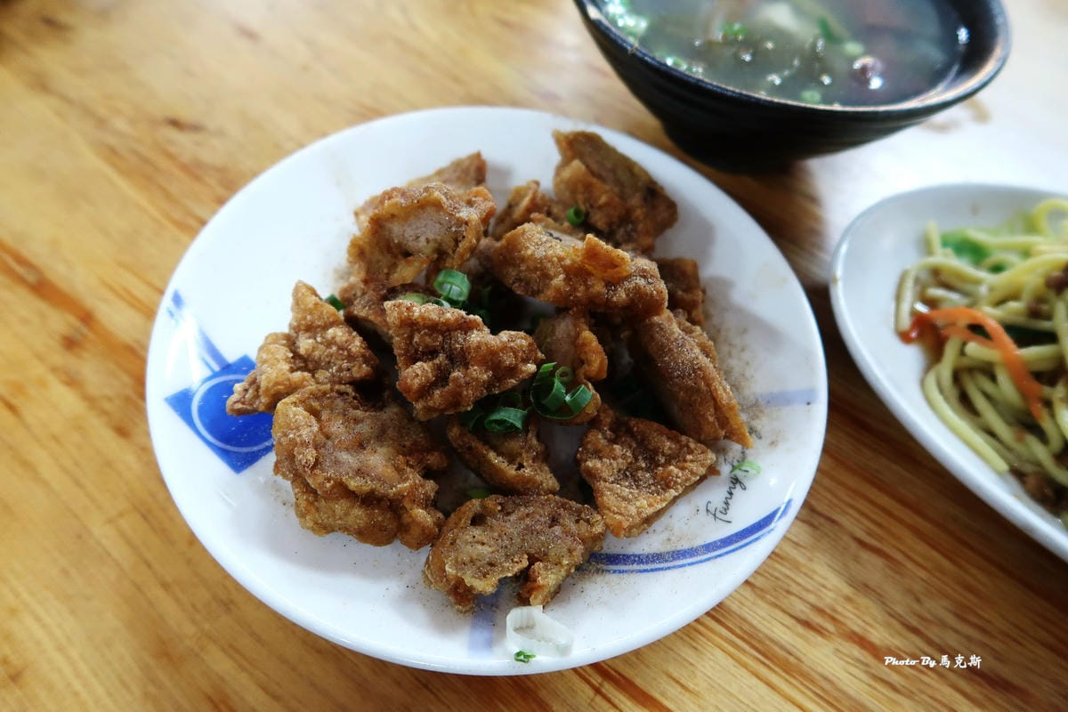 IMG_7555_調整大小 (2) IMG_7555_調整大小 (2)