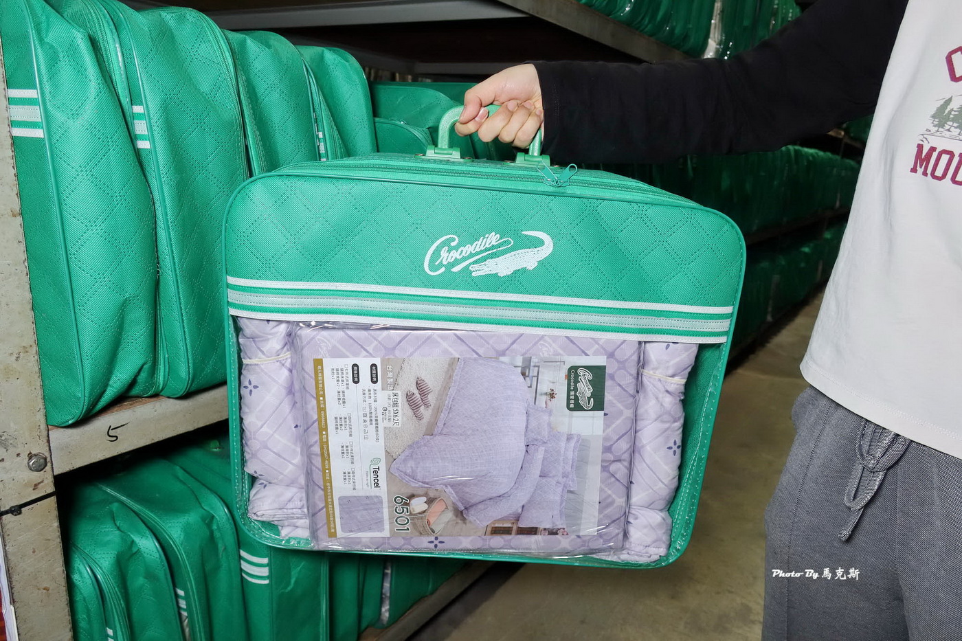 【台中大雅寢具特賣推薦】法頌寢飾原廠廠拍|枕頭、被類、床包組超多買一送一 12/12起全館出清1折起限時10天 - 第39張圖 【台中大雅寢具特賣推薦】法頌寢飾原廠廠拍|枕頭、被類、床包組超多買一送一 12/12起全館出清1折起限時10天