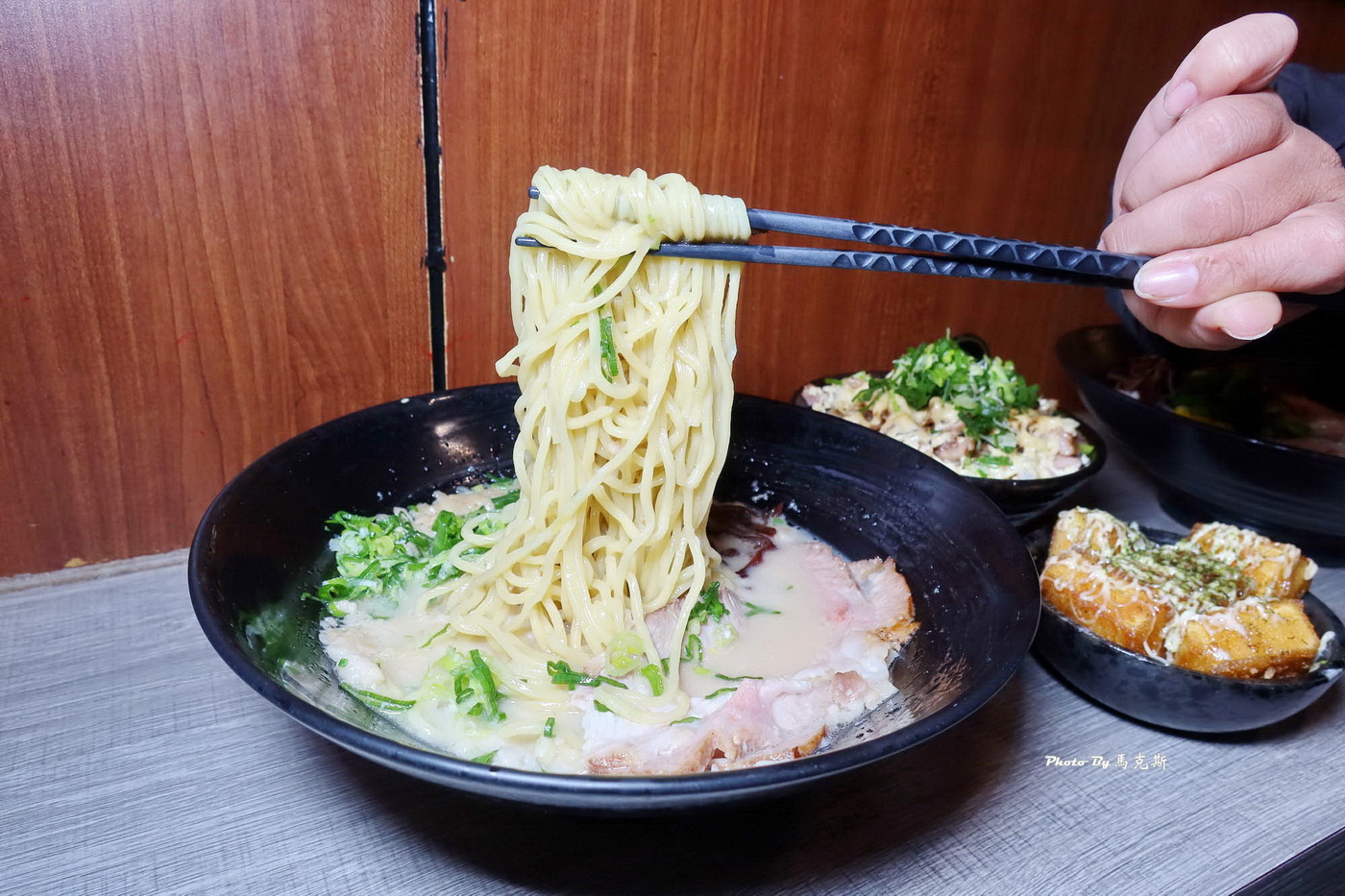 【台中西屯美食推薦】川田屋｜藏身逢甲巷弄內人氣美味拉麵店 免飛日本就能吃到正宗博多味 值得再訪|外帶|逢甲夜市|逢甲大學|