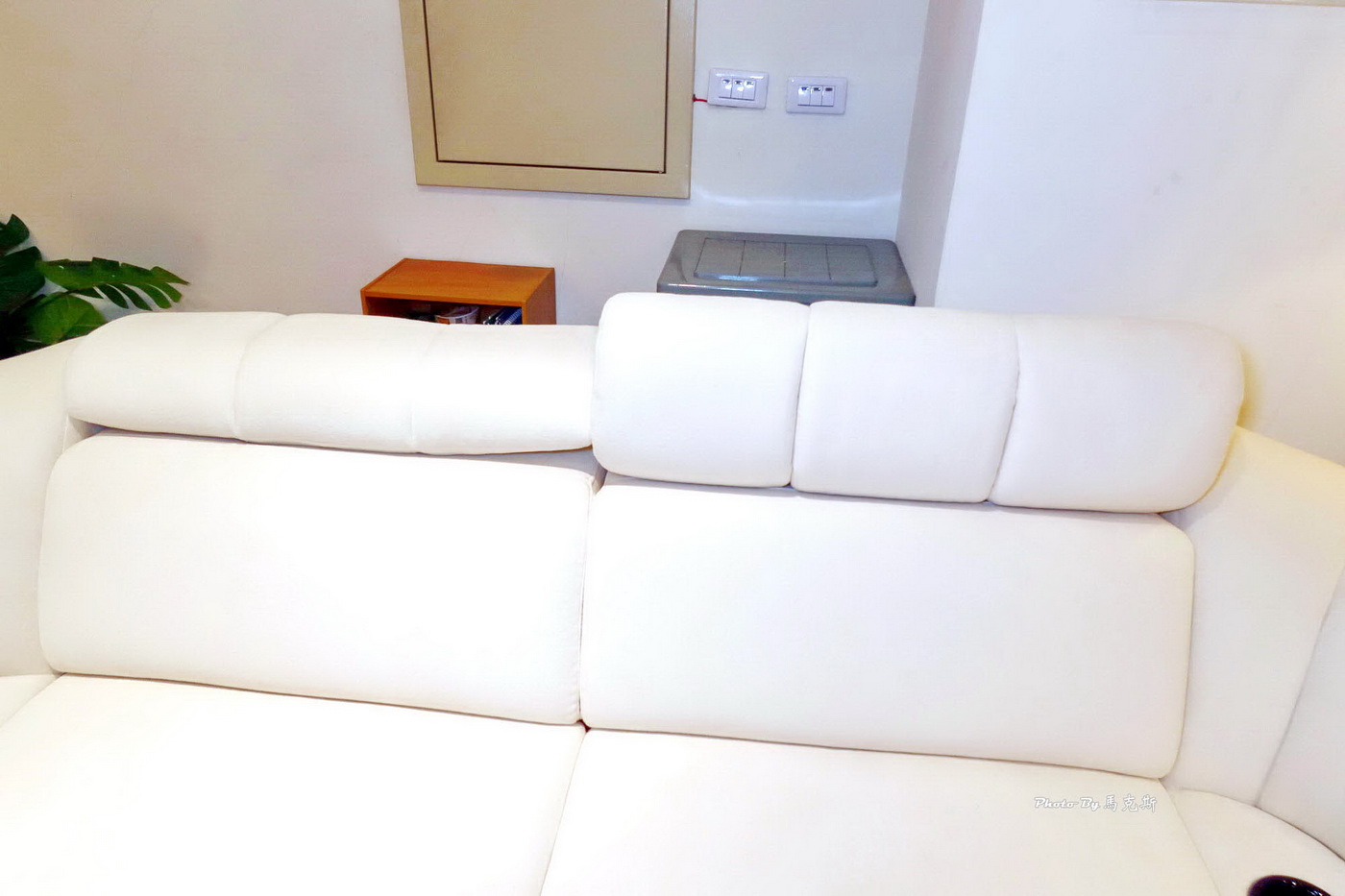 【台中沙發推薦】坐又銘沙發-台中正義門市|MIT工廠直營自產自銷 沙發床墊皆可客製化 價格公開透明化 近忠孝夜市|台中沙發|台中床墊|沙發清潔| - 第15張圖 【台中沙發推薦】坐又銘沙發-台中正義門市|MIT工廠直營自產自銷 沙發床墊皆可客製化 價格公開透明化 近忠孝夜市|台中沙發|台中床墊|沙發清潔|