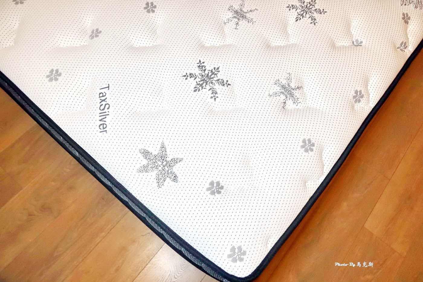 【台中沙發推薦】坐又銘沙發-台中正義門市|MIT工廠直營自產自銷 沙發床墊皆可客製化 價格公開透明化 近忠孝夜市|台中沙發|台中床墊|沙發清潔| - 第27張圖 【台中沙發推薦】坐又銘沙發-台中正義門市|MIT工廠直營自產自銷 沙發床墊皆可客製化 價格公開透明化 近忠孝夜市|台中沙發|台中床墊|沙發清潔|