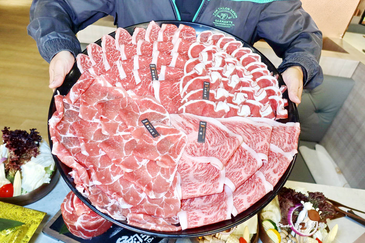 【台北東區美食推薦】新肉多多台北忠孝店｜鍋物界的卡地亞 台北必吃頂級鍋物 平日用餐不限時 約會聚餐新選擇 捷運忠孝敦化站旁