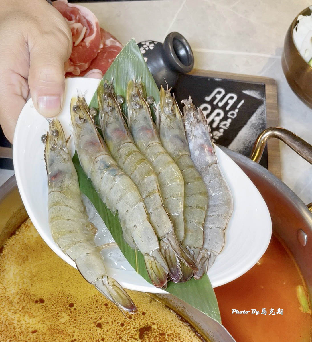【台北東區美食推薦】新肉多多台北忠孝店｜鍋物界的卡地亞 台北必吃頂級鍋物 平日用餐不限時 約會聚餐新選擇 捷運忠孝敦化站旁