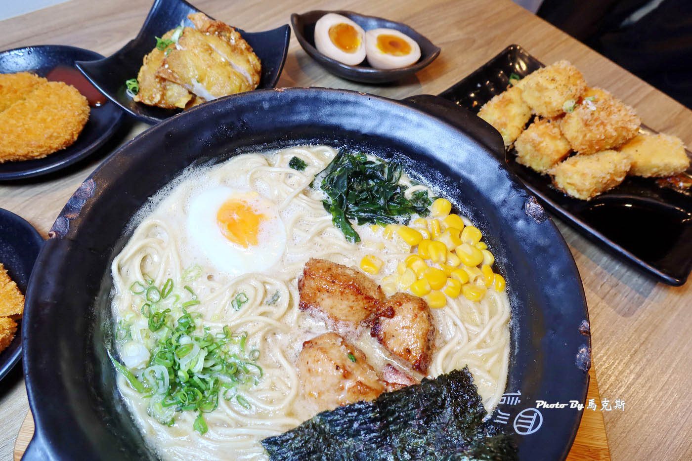 【台中西區美食推薦】信川屋博多豚骨拉麵店|隱藏勤美巷弄激推濃郁系拉麵店 雞白湯拉麵和泡菜拉麵好吃|外帶|外送| - 第15張圖 【台中西區美食推薦】信川屋博多豚骨拉麵店|隱藏勤美巷弄激推濃郁系拉麵店 雞白湯拉麵和泡菜拉麵好吃|外帶|外送|