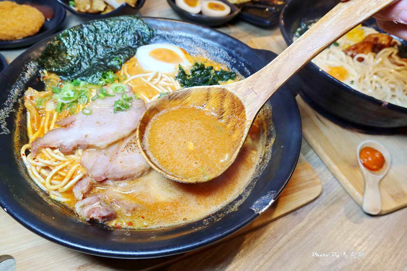 【台中西區美食推薦】信川屋博多豚骨拉麵店|隱藏勤美巷弄激推濃郁系拉麵店 雞白湯拉麵和泡菜拉麵好吃|外帶|外送| - 第20張圖 【台中西區美食推薦】信川屋博多豚骨拉麵店|隱藏勤美巷弄激推濃郁系拉麵店 雞白湯拉麵和泡菜拉麵好吃|外帶|外送|