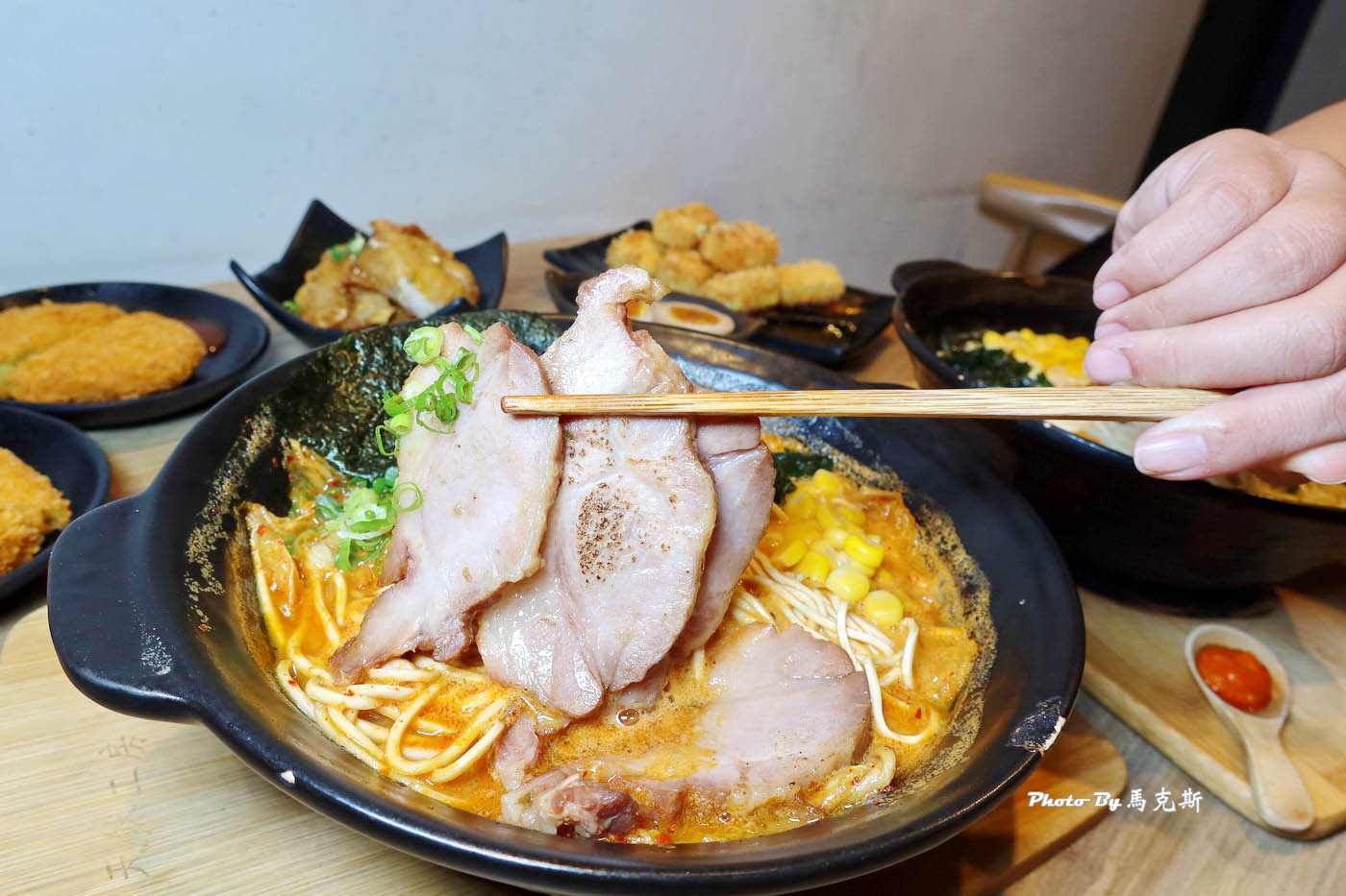 【台中西區美食推薦】信川屋博多豚骨拉麵店|隱藏勤美巷弄激推濃郁系拉麵店 雞白湯拉麵和泡菜拉麵好吃|外帶|外送| - 第21張圖 【台中西區美食推薦】信川屋博多豚骨拉麵店|隱藏勤美巷弄激推濃郁系拉麵店 雞白湯拉麵和泡菜拉麵好吃|外帶|外送|
