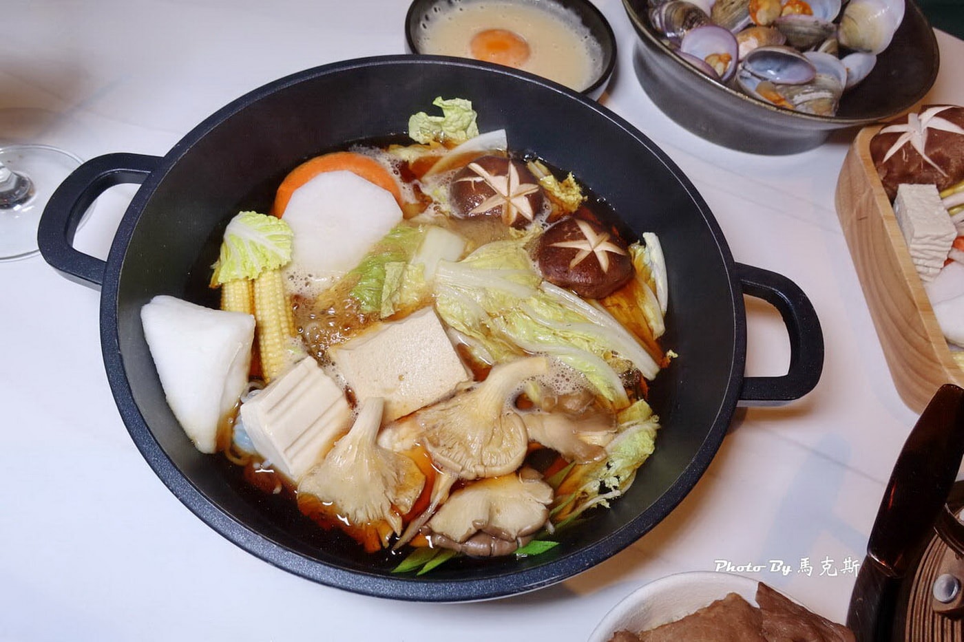 【台中西屯美食推薦】愛上川鍋物｜台中七期新開幕高質感日式鍋物 套餐精緻有水準 提供包廂 宵夜也吃的到