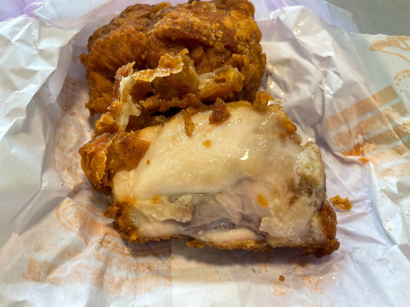 【台中太平美食推薦】正騰和炸雞樹孝店｜太平超人氣炸雞店 雞翅3隻50元 最愛腿排外香酥脆肉鮮嫩多汁 通通只要銅板價|外帶|外送|樹孝商圈|