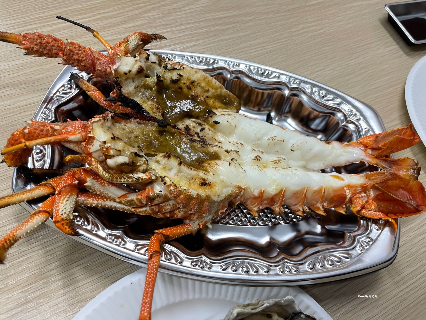 【東京築地美食推薦】2026築地場外市場必吃美食｜玉子燒 日式海鮮御飯糰 新鮮火烤海鮮 人氣抹茶拿鐵 築地美食攻略