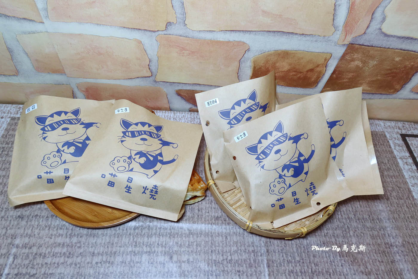 【台中西區美食推薦】喵星燒｜全台罕見熱壓可頌 外香酥脆自製內餡真材實料會牽絲 可愛貓造型療癒又好吃 通通銅板價 還有手作吐司和麵包|外帶|下午茶|甜點|