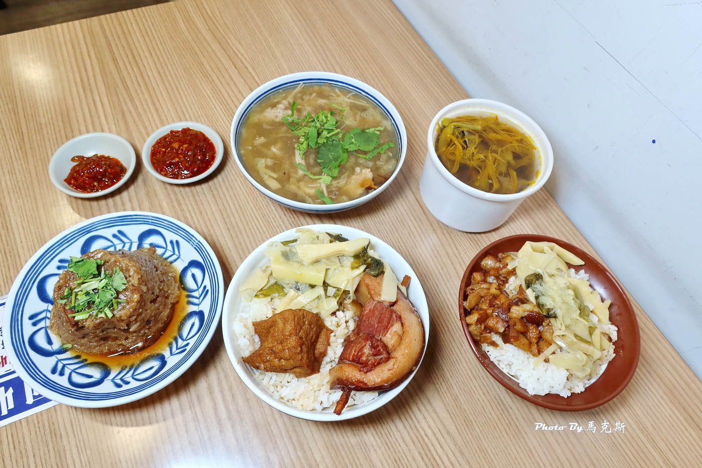 【台中太平美食推薦】王爺王肉羹太平店｜太平人氣美味傳統小吃 通通銅板價 從早上到宵夜都吃的到|外帶|外送|馬卡龍公園|