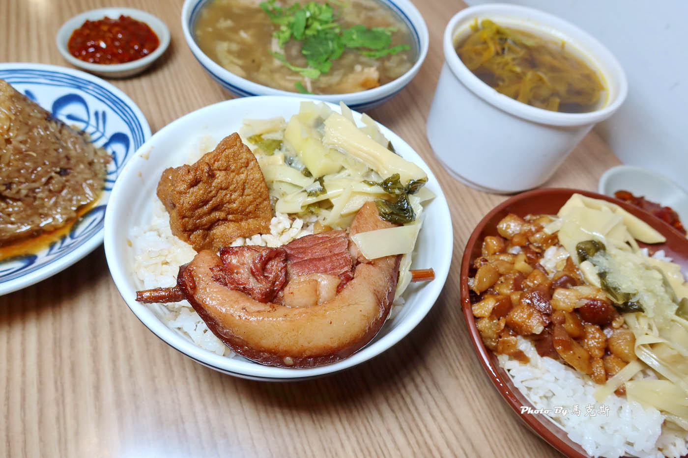 【台中太平美食推薦】王爺王肉羹太平店｜太平人氣美味傳統小吃 通通銅板價 從早上到宵夜都吃的到|外帶|外送|馬卡龍公園|