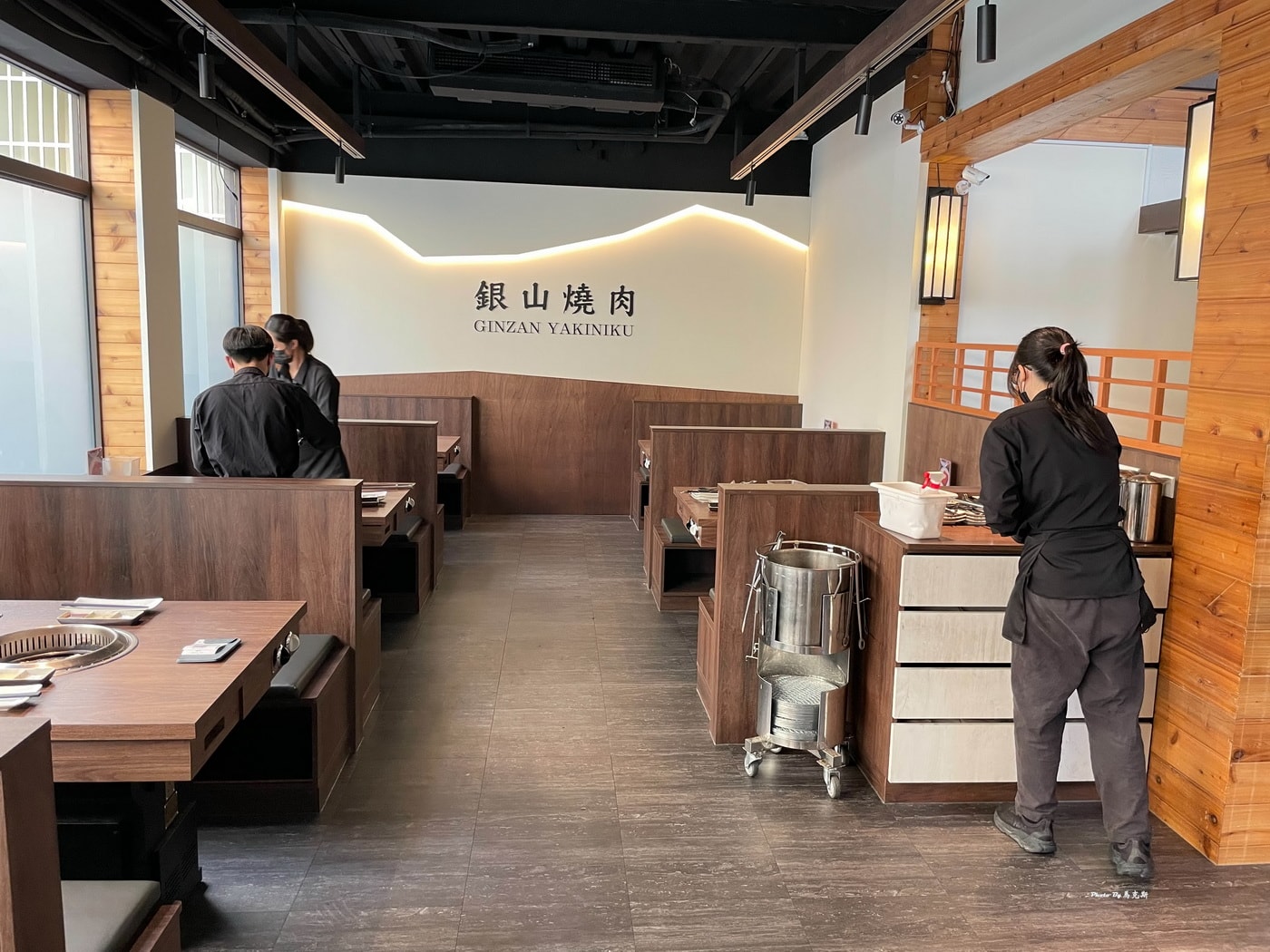 【台中西區美食推薦】銀山燒肉｜有台中最難訂吃到飽燒肉店之稱 平日有999元價位就吃的到 肉品食材都很有水準 通通隨你吃到飽