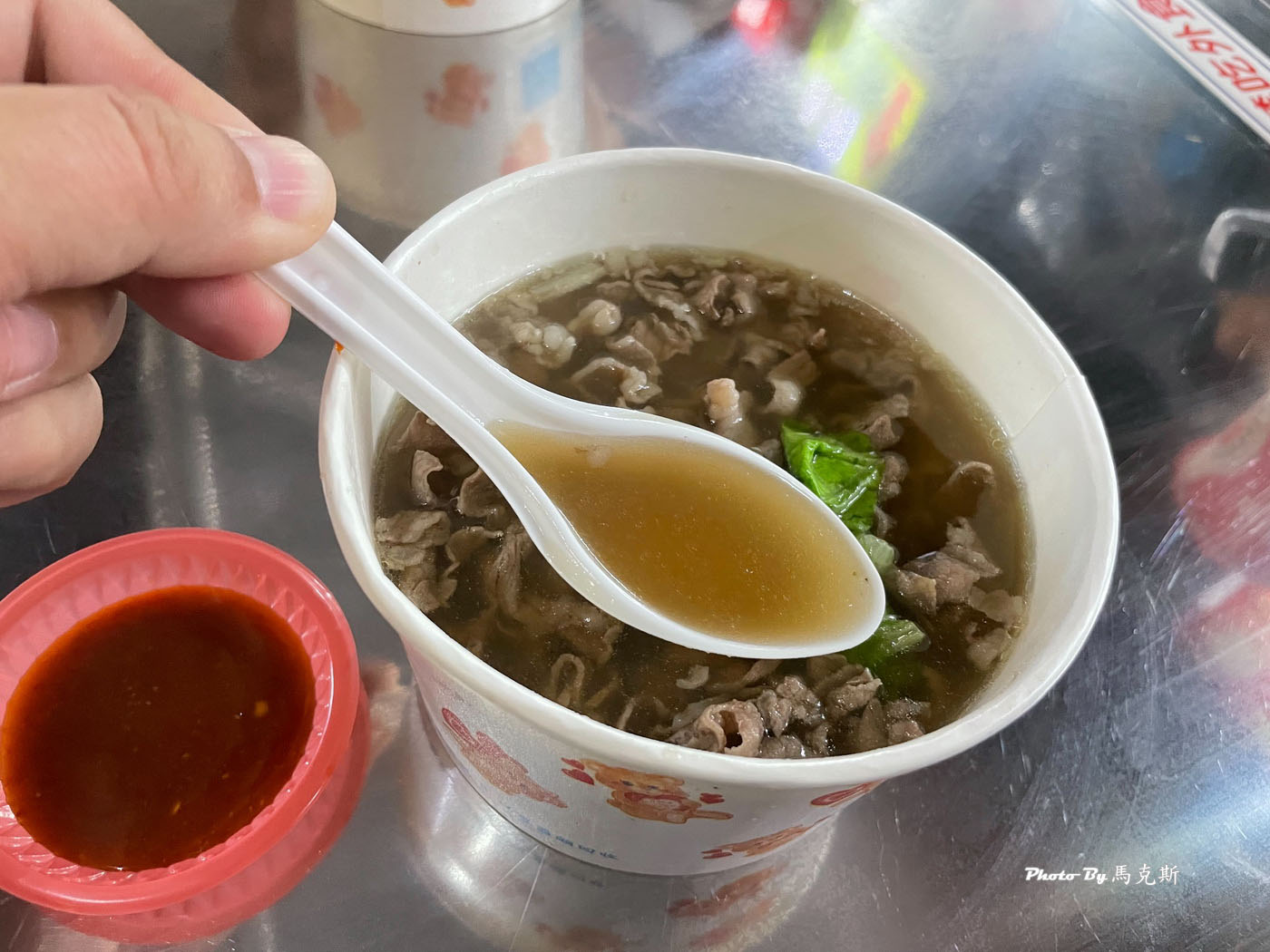 【宜蘭羅東美食推薦】阿灶伯當歸羊肉湯｜羅東觀光夜市必吃美食 必點沙茶羊肉炒麵和當歸羊肉湯 晚餐到宵夜都吃的到
