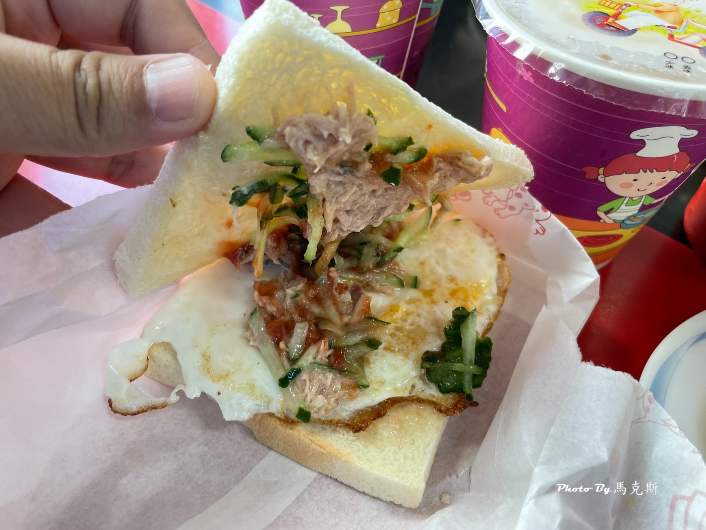 【花蓮美食推薦】國聯中西式早餐｜在地人推薦的銅板美食早餐 現包煎餃和鮪魚蛋三明治好吃 鄰近花蓮火車站 可外帶