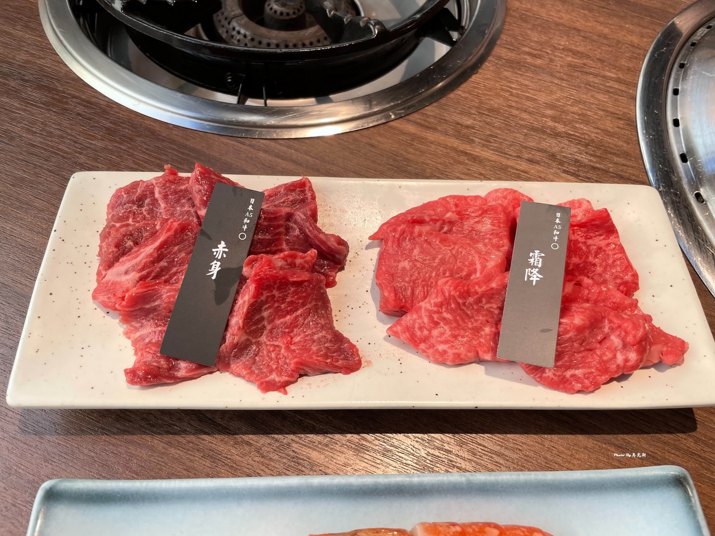 【台中西區美食推薦】銀山燒肉｜有台中最難訂吃到飽燒肉店之稱 平日有999元價位就吃的到 肉品食材都很有水準 通通隨你吃到飽