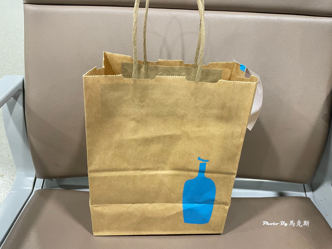 【上海美食推薦】藍瓶咖啡浦東機場T2航站樓店|新開幕 來自美國人氣連鎖咖啡店 熱拿鐵香濃滑順好喝 一早6點就喝的到 - 第8張圖 【上海美食推薦】藍瓶咖啡浦東機場T2航站樓店|新開幕 來自美國人氣連鎖咖啡店 熱拿鐵香濃滑順好喝 一早6點就喝的到