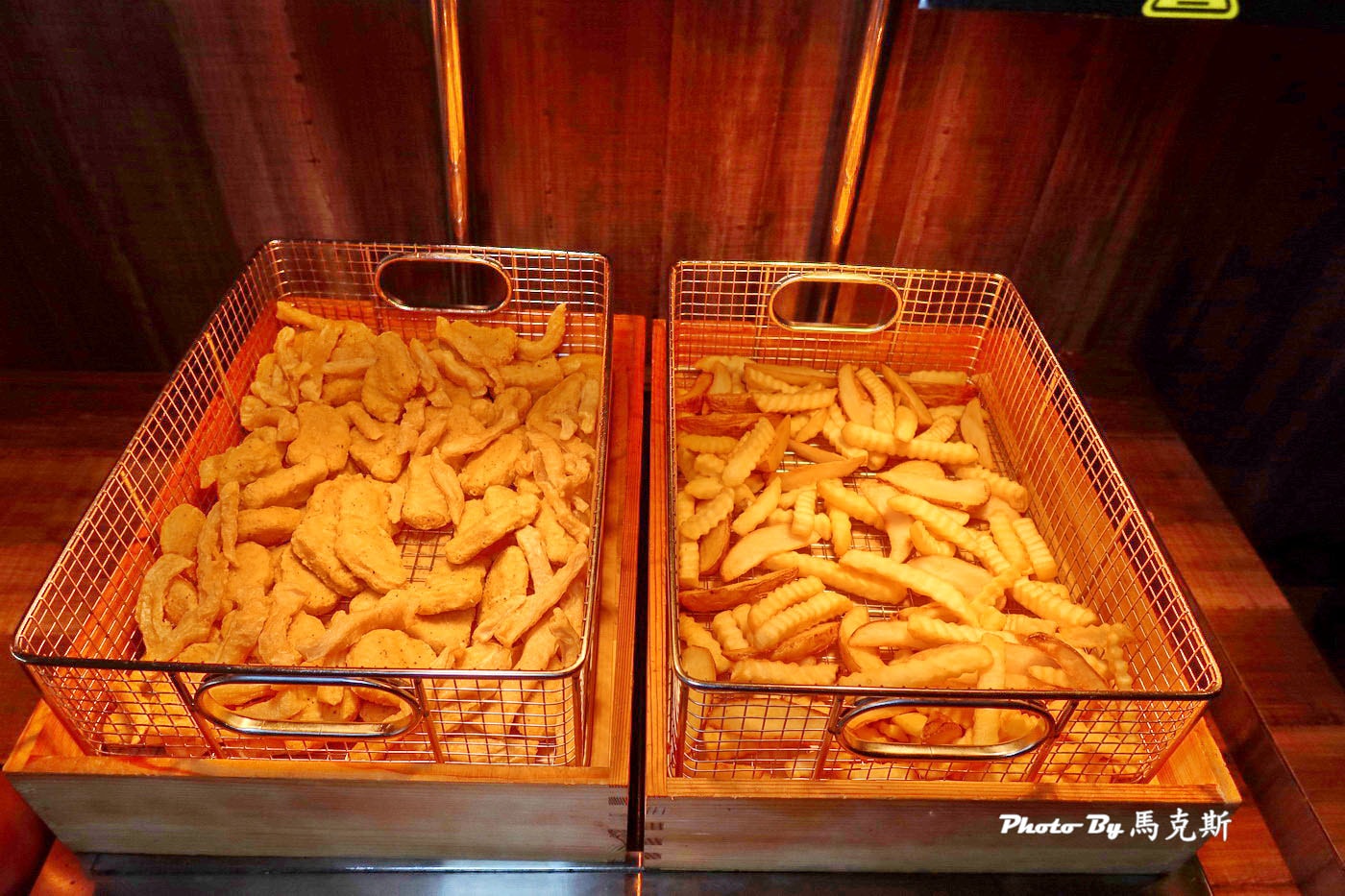 【台中西屯美食推薦】美滿火烤店|中科商圈只要449元起火鍋+烤肉吃到飽 多達60種食材隨你吃 大人用餐140公分以下兒童免費|JMall|家樂福西屯店|澄清醫院| - 第10張圖 【台中西屯美食推薦】美滿火烤店|中科商圈只要449元起火鍋+烤肉吃到飽 多達60種食材隨你吃 大人用餐140公分以下兒童免費|JMall|家樂福西屯店|澄清醫院|