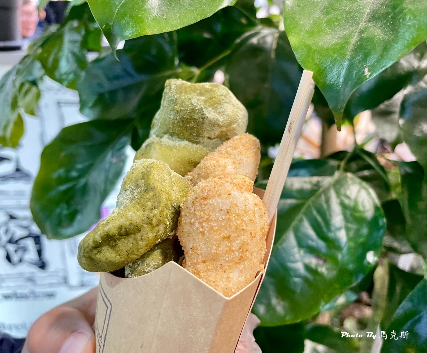 【台中北區美食推薦】老窗白糖粿｜一中街必吃美味白糖粿 現點現炸外香酥內軟Q 花生和抹茶口味都好吃 只要銅板價|外帶|外送|台中公園|(已歇業)