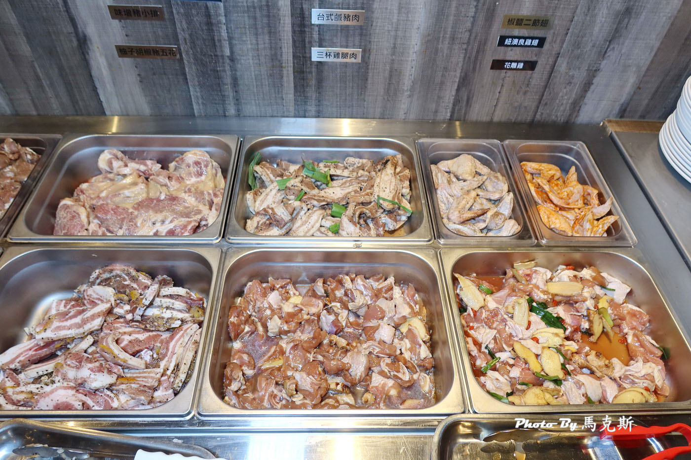【台中西屯美食推薦】美滿火烤店|中科商圈只要449元起火鍋+烤肉吃到飽 多達60種食材隨你吃 大人用餐140公分以下兒童免費|JMall|家樂福西屯店|澄清醫院| - 第22張圖 【台中西屯美食推薦】美滿火烤店|中科商圈只要449元起火鍋+烤肉吃到飽 多達60種食材隨你吃 大人用餐140公分以下兒童免費|JMall|家樂福西屯店|澄清醫院|