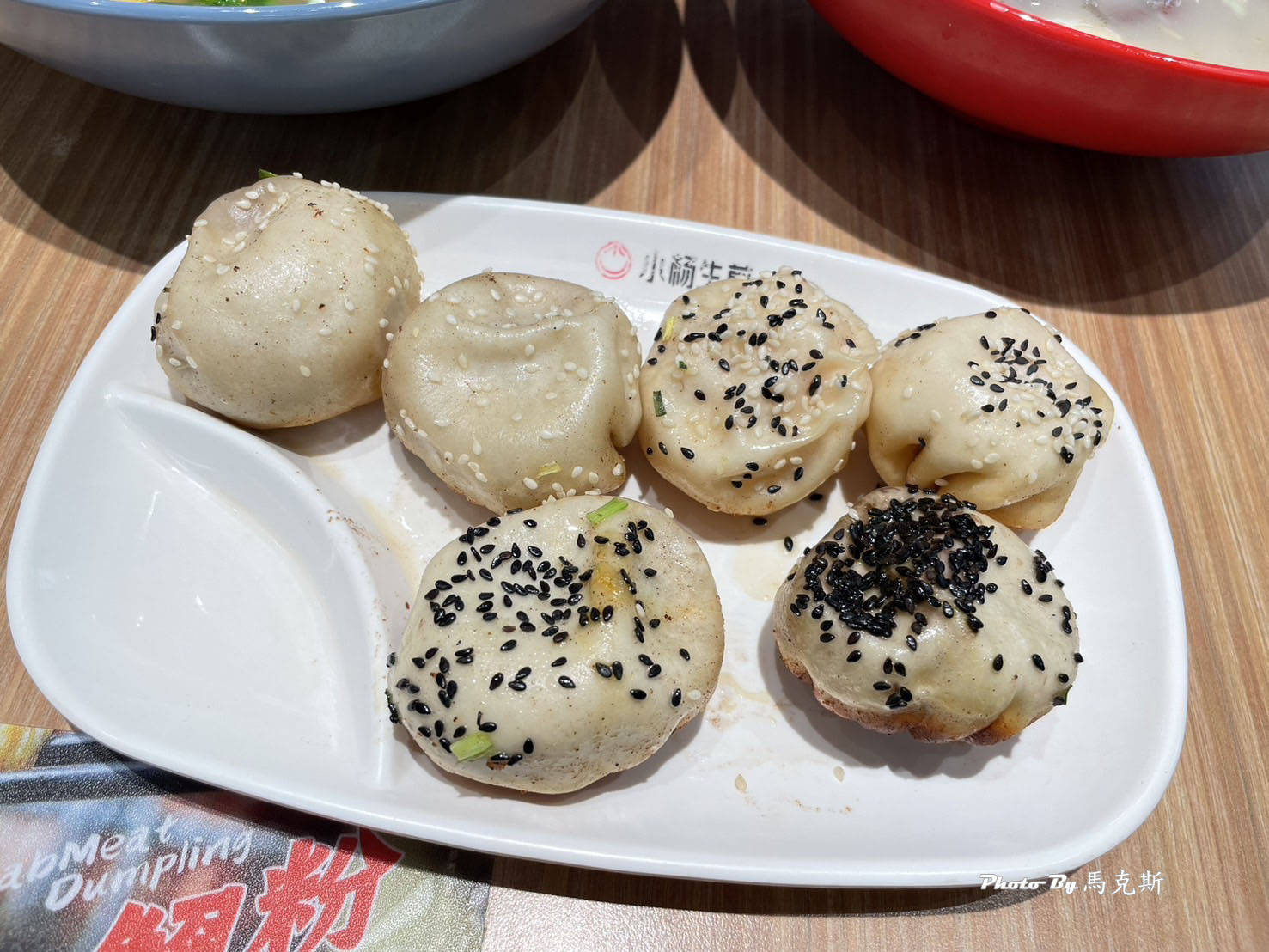 【上海必吃美食推薦】小楊生煎蓮花國際店|上海老字號連鎖生煎包店 小揚生煎和大蝦生煎有水準 價格不貴CP值高 在蓮花國際廣場裡 - 第10張圖 【上海必吃美食推薦】小楊生煎蓮花國際店|上海老字號連鎖生煎包店 小揚生煎和大蝦生煎有水準 價格不貴CP值高 在蓮花國際廣場裡