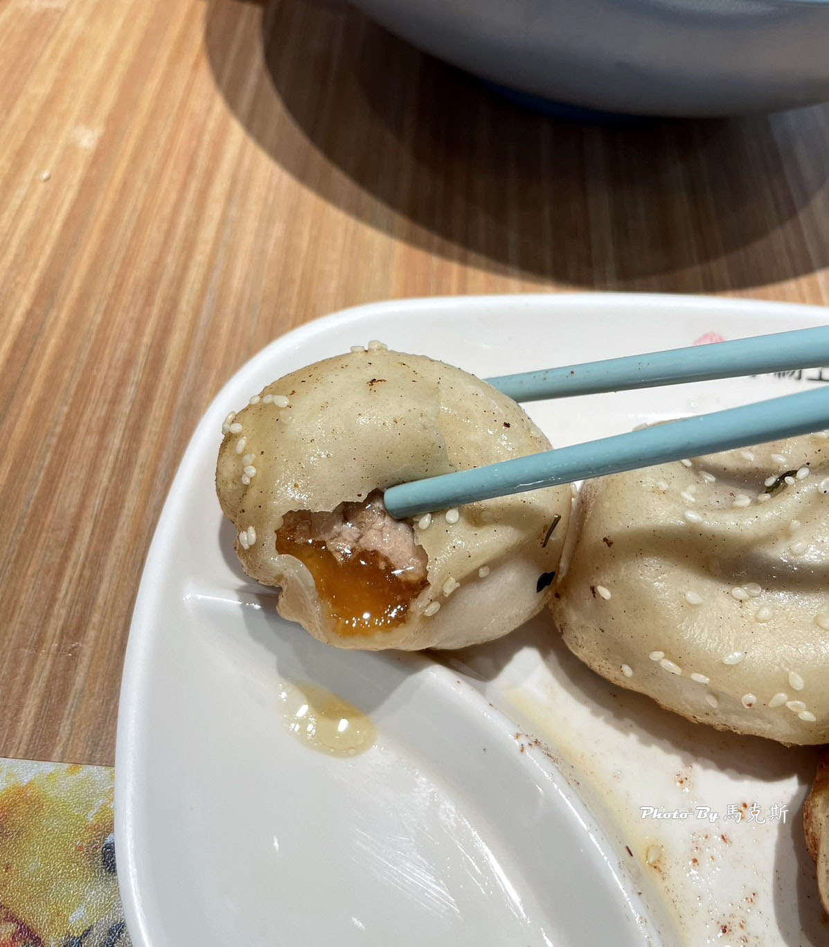 【上海必吃美食推薦】小楊生煎蓮花國際店|上海老字號連鎖生煎包店 小揚生煎和大蝦生煎有水準 價格不貴CP值高 在蓮花國際廣場裡 - 第12張圖 【上海必吃美食推薦】小楊生煎蓮花國際店|上海老字號連鎖生煎包店 小揚生煎和大蝦生煎有水準 價格不貴CP值高 在蓮花國際廣場裡