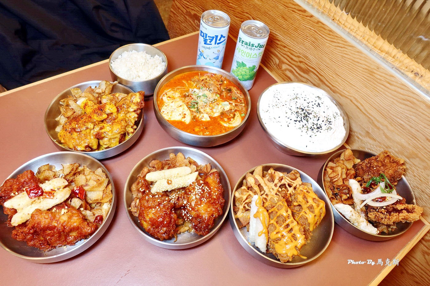 【台中西區美食推薦】KATZ卡司韓藝料理勤美｜公益路必吃韓式料理 韓式豆腐鍋、韓式炸雞和炸醬麵都有水準|外帶|外送|勤美誠品綠園道|