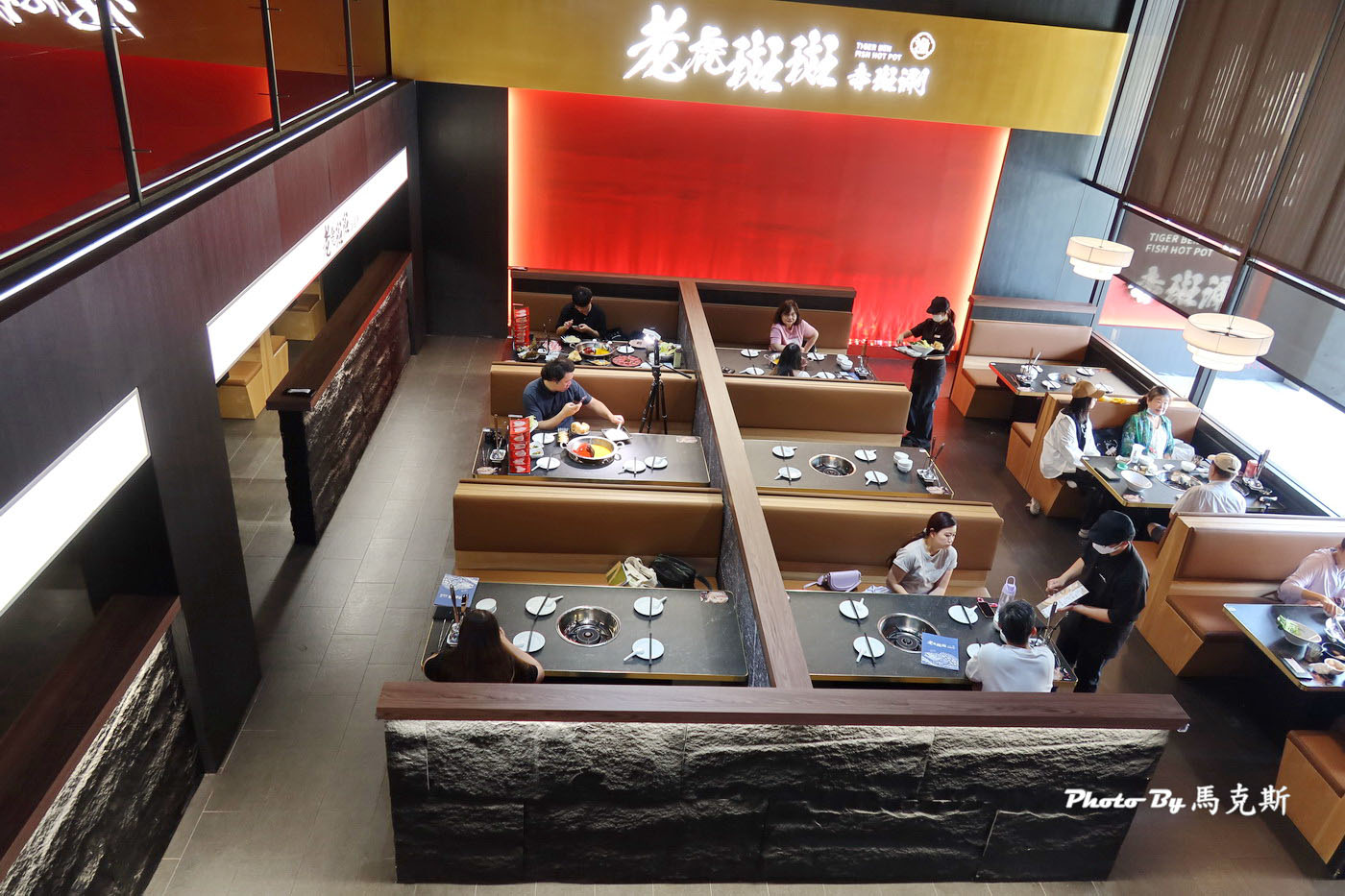 【台中北屯美食推薦】老虎斑斑·赤斑涮|全台首創石斑魚火鍋專賣店 鴛鴦雙人套餐豐盛有水準 宵夜也吃的到 台中北屯聚餐聚會新選擇(已歇業改成長順茶館) - 第5張圖 【台中北屯美食推薦】老虎斑斑·赤斑涮|全台首創石斑魚火鍋專賣店 鴛鴦雙人套餐豐盛有水準 宵夜也吃的到 台中北屯聚餐聚會新選擇(已歇業改成長順茶館)