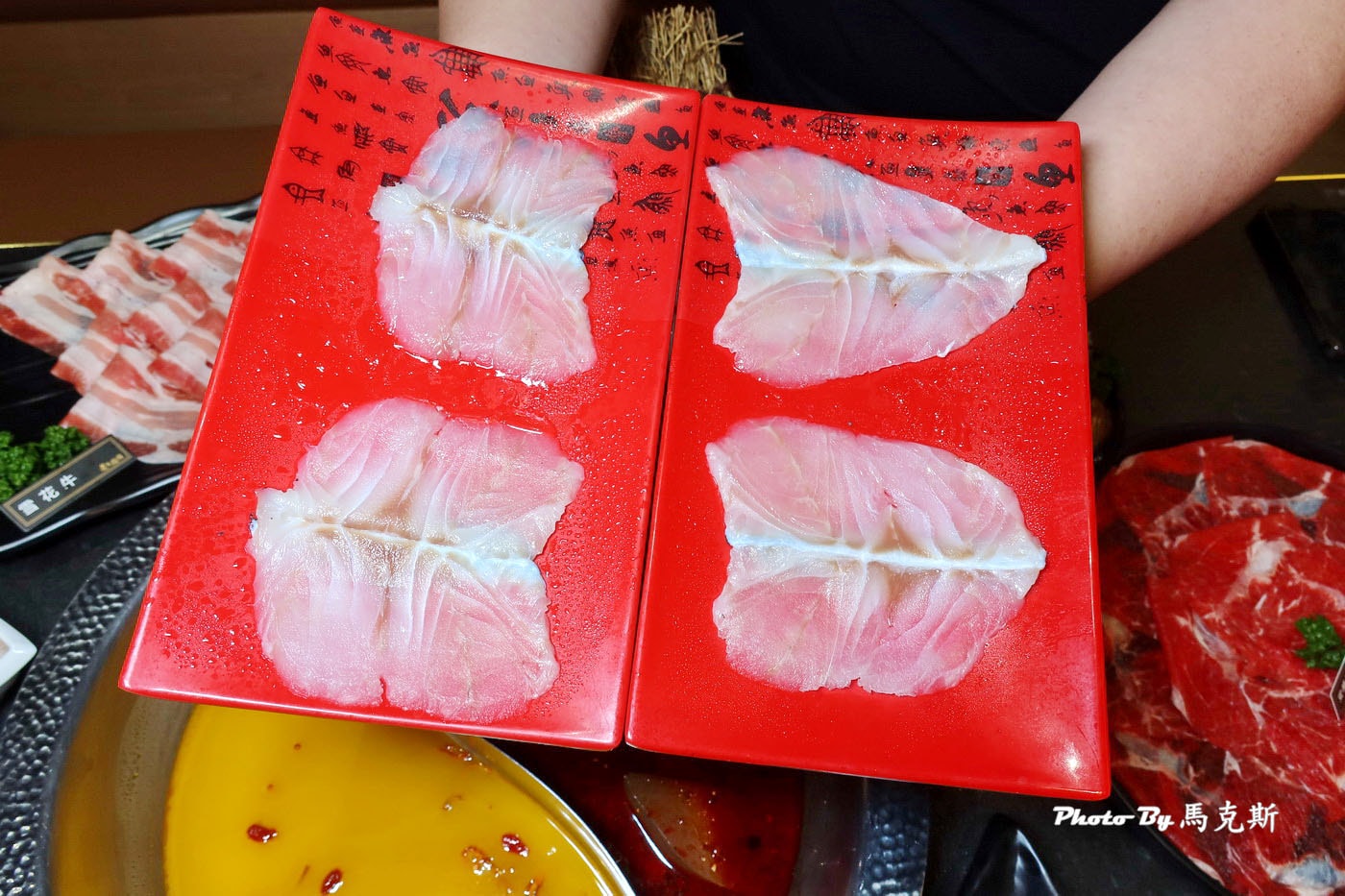 【台中北屯美食推薦】老虎斑斑·赤斑涮|全台首創石斑魚火鍋專賣店 鴛鴦雙人套餐豐盛有水準 宵夜也吃的到 台中北屯聚餐聚會新選擇(已歇業改成長順茶館) - 第14張圖 【台中北屯美食推薦】老虎斑斑·赤斑涮|全台首創石斑魚火鍋專賣店 鴛鴦雙人套餐豐盛有水準 宵夜也吃的到 台中北屯聚餐聚會新選擇(已歇業改成長順茶館)