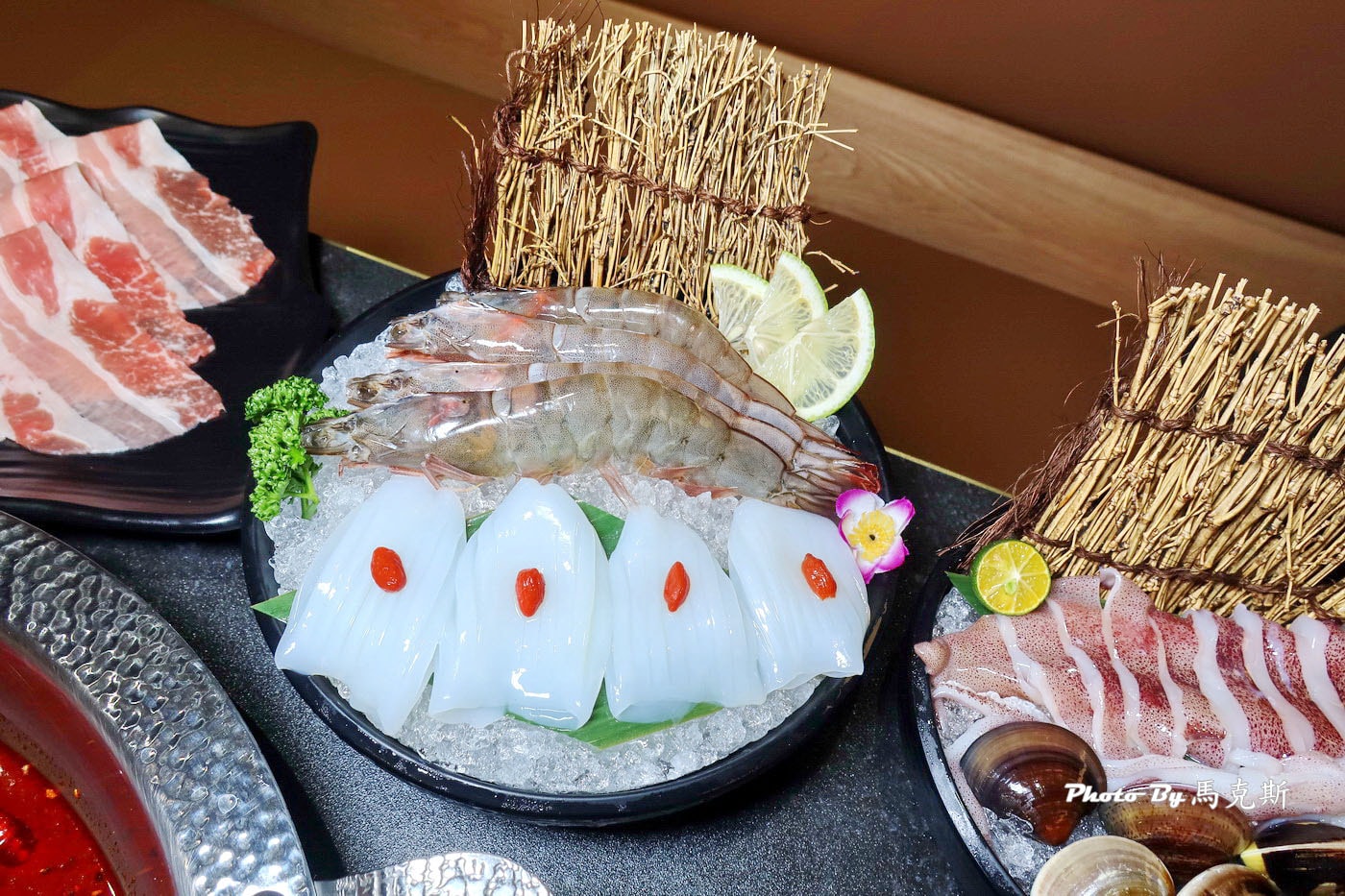 【台中北屯美食推薦】老虎斑斑·赤斑涮|全台首創石斑魚火鍋專賣店 鴛鴦雙人套餐豐盛有水準 宵夜也吃的到 台中北屯聚餐聚會新選擇(已歇業改成長順茶館) - 第25張圖 【台中北屯美食推薦】老虎斑斑·赤斑涮|全台首創石斑魚火鍋專賣店 鴛鴦雙人套餐豐盛有水準 宵夜也吃的到 台中北屯聚餐聚會新選擇(已歇業改成長順茶館)