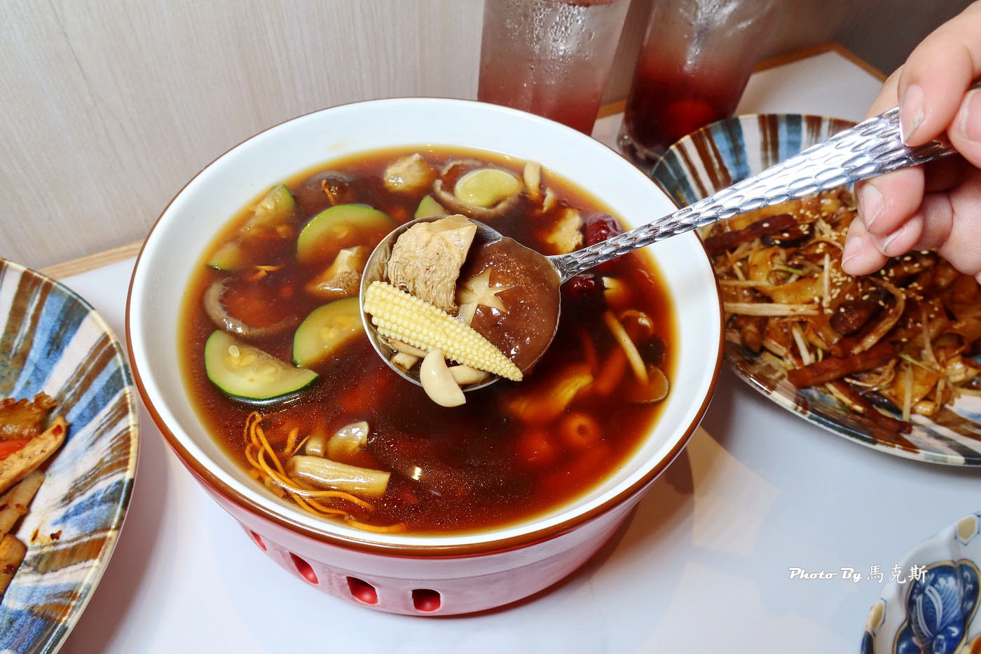 【台中北屯美食推薦】樂蔬LE SHU台中漢神洲際店|漢來美食集團全新蔬食品牌 攜手韓國寺剎飲食代表正寬法師共創料理 菜色多元道道美味 - 第24張圖 【台中北屯美食推薦】樂蔬LE SHU台中漢神洲際店|漢來美食集團全新蔬食品牌 攜手韓國寺剎飲食代表正寬法師共創料理 菜色多元道道美味