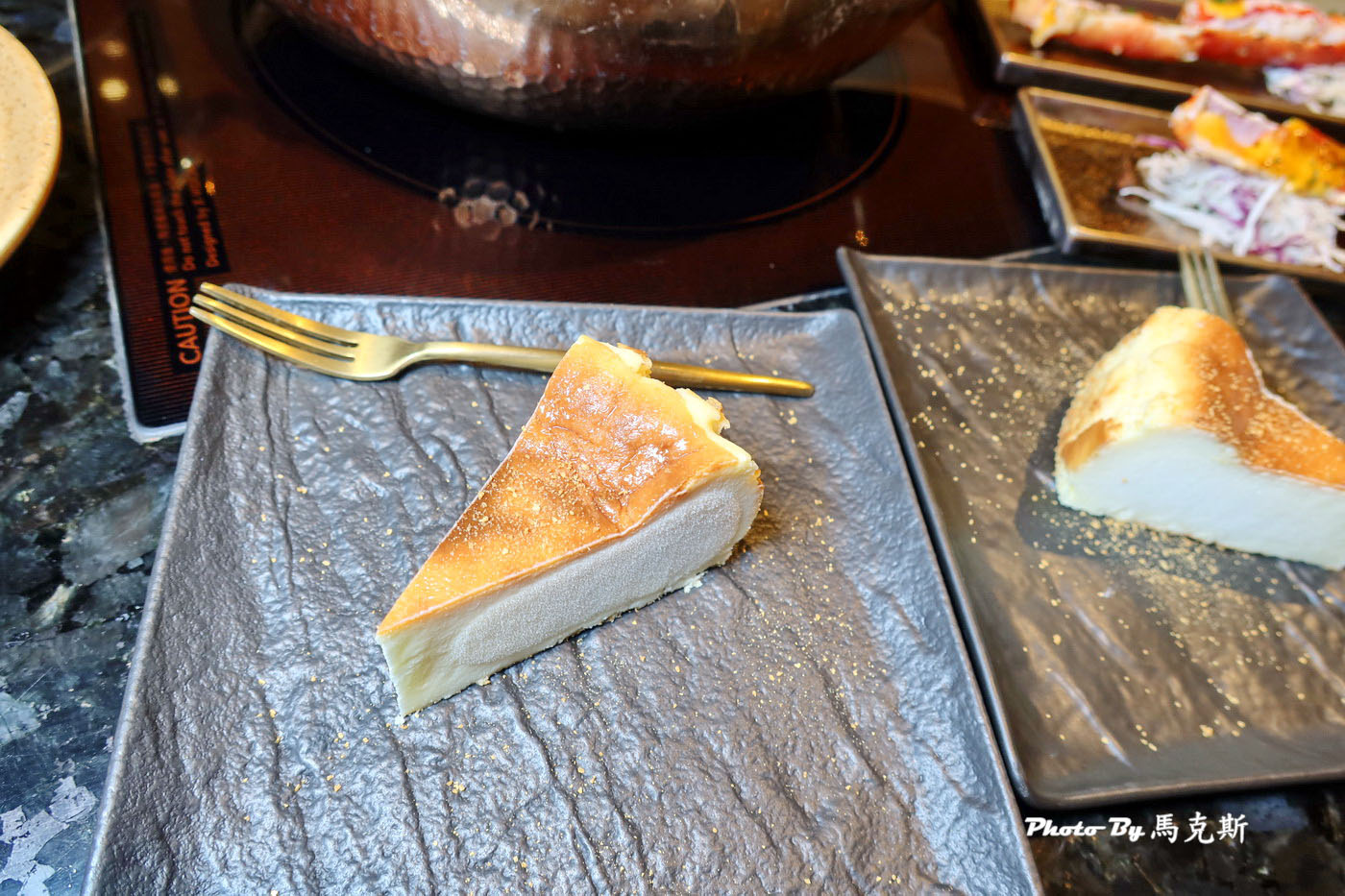 【台中西屯美食推薦】匠極緻鍋物市政店｜奢華海陸雙人套餐 帝王蟹四吃的頂級懷石火鍋 有專人桌邊服務 台中市政府對面