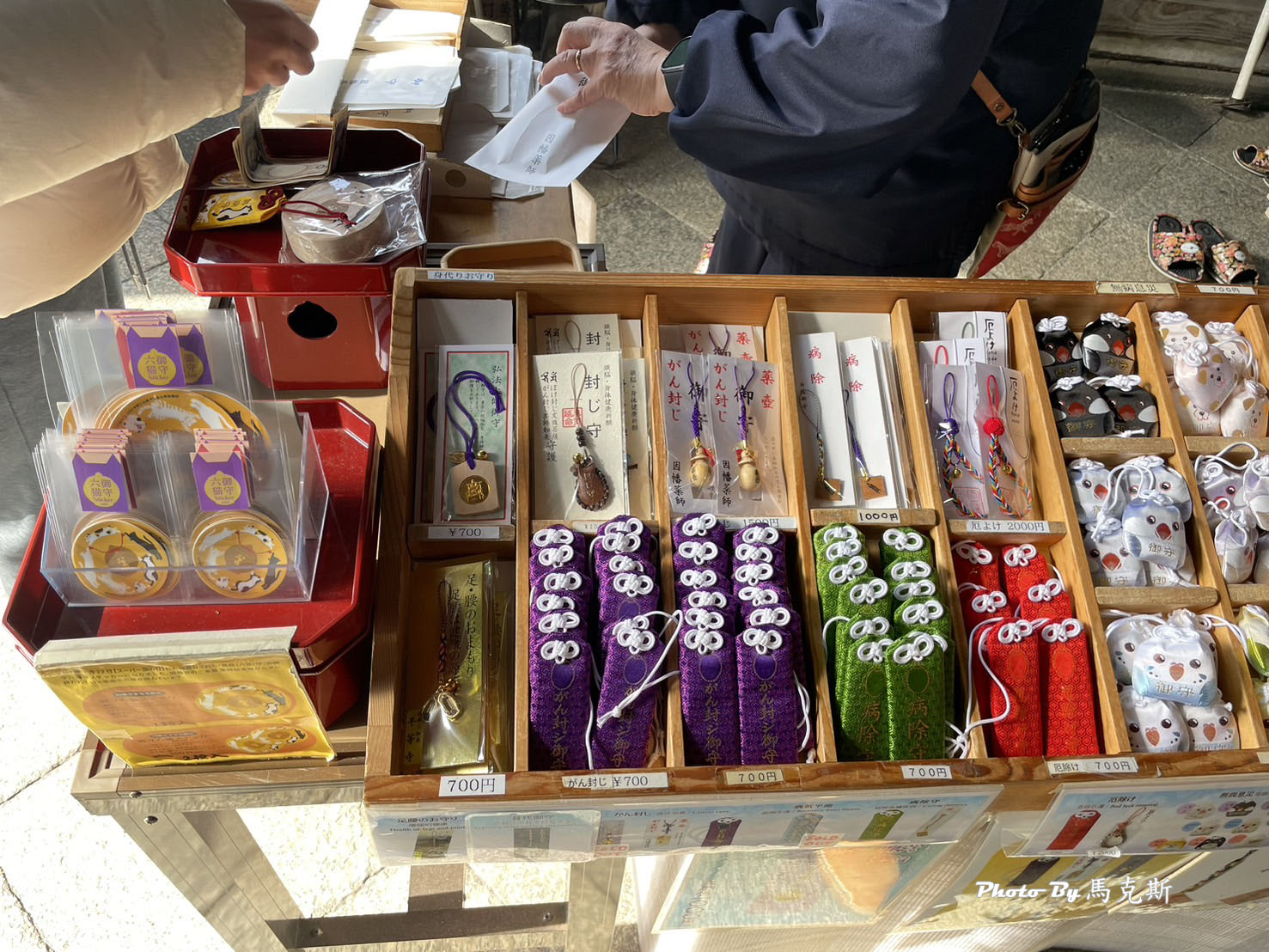 【京都景點推薦】平等寺因幡堂｜祈求健康抗癌的千年歷史寺廟 六貓無病守御守超可愛必買 有養毛孩的推薦別錯過